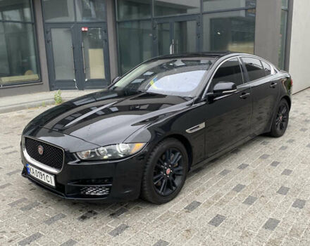 Чорний Ягуар XE, об'ємом двигуна 2 л та пробігом 141 тис. км за 14800 $, фото 1 на Automoto.ua