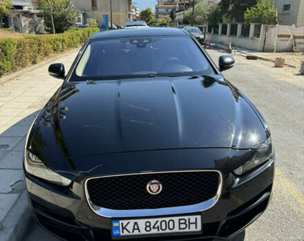 Чорний Ягуар XE, об'ємом двигуна 2 л та пробігом 131 тис. км за 15500 $, фото 1 на Automoto.ua