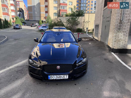Чорний Ягуар XE, об'ємом двигуна 2 л та пробігом 117 тис. км за 13600 $, фото 1 на Automoto.ua