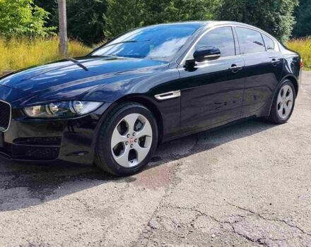 Чорний Ягуар XE, об'ємом двигуна 2 л та пробігом 159 тис. км за 19999 $, фото 1 на Automoto.ua