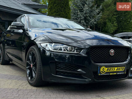 Чорний Ягуар XE, об'ємом двигуна 2 л та пробігом 132 тис. км за 16500 $, фото 1 на Automoto.ua