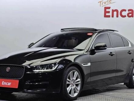 Чорний Ягуар XE, об'ємом двигуна 0 л та пробігом 148 тис. км за 5000 $, фото 1 на Automoto.ua