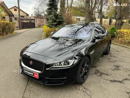 Чорний Ягуар XE, об'ємом двигуна 2 л та пробігом 109 тис. км за 17490 $, фото 1 на Automoto.ua