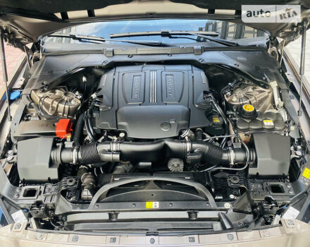 Коричневий Ягуар XE, об'ємом двигуна 3 л та пробігом 75 тис. км за 21800 $, фото 57 на Automoto.ua