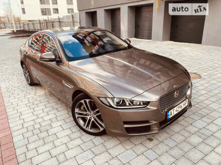 Ягуар XE 2016 у Івано-Франківську на Automoto.ua Коричневий Ягуар XE, об'ємом двигуна 3 л та пробігом 75 тис. км за 21800 $, фото 1 на Automoto.ua