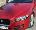 Красный Ягуар XE, объемом двигателя 2 л и пробегом 110 тыс. км за 11999 $, фото 9 на Automoto.ua