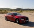 Красный Ягуар XE, объемом двигателя 2 л и пробегом 144 тыс. км за 15000 $, фото 3 на Automoto.ua