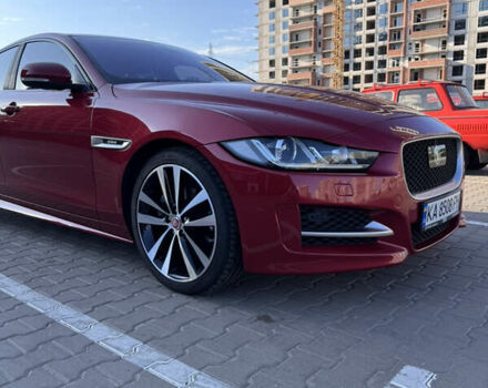 Червоний Ягуар XE, об'ємом двигуна 2 л та пробігом 142 тис. км за 18500 $, фото 7 на Automoto.ua