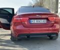 Красный Ягуар XE, объемом двигателя 3 л и пробегом 114 тыс. км за 16500 $, фото 1 на Automoto.ua