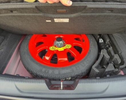 Красный Ягуар XE, объемом двигателя 2 л и пробегом 103 тыс. км за 15004 $, фото 13 на Automoto.ua