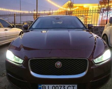 Красный Ягуар XE, объемом двигателя 2 л и пробегом 103 тыс. км за 14999 $, фото 35 на Automoto.ua