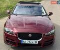 Красный Ягуар XE, объемом двигателя 2 л и пробегом 90 тыс. км за 14500 $, фото 11 на Automoto.ua