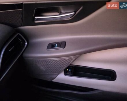 Красный Ягуар XE, объемом двигателя 2 л и пробегом 103 тыс. км за 14999 $, фото 31 на Automoto.ua