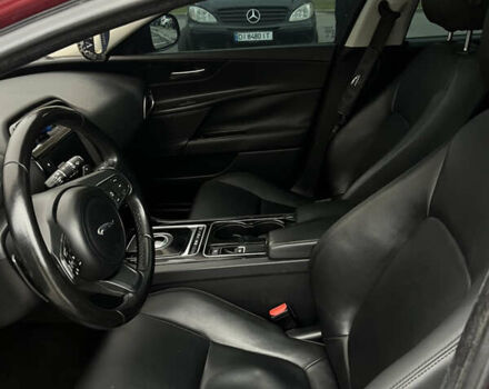 Ягуар XE 2016 у Вінниці на Automoto.ua Червоний Ягуар XE, об'ємом двигуна 2 л та пробігом 164 тис. км за 14000 $, фото 9 на Automoto.ua