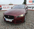 Красный Ягуар XE, объемом двигателя 2 л и пробегом 92 тыс. км за 14500 $, фото 2 на Automoto.ua