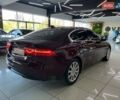 Красный Ягуар XE, объемом двигателя 2 л и пробегом 107 тыс. км за 15500 $, фото 2 на Automoto.ua