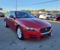 Красный Ягуар XE, объемом двигателя 2 л и пробегом 35 тыс. км за 3312 $, фото 1 на Automoto.ua