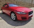 Красный Ягуар XE, объемом двигателя 2 л и пробегом 50 тыс. км за 3512 $, фото 1 на Automoto.ua