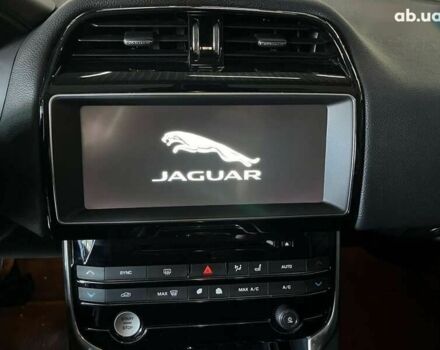 Ягуар XE, об'ємом двигуна 2 л та пробігом 107 тис. км за 15500 $, фото 12 на Automoto.ua
