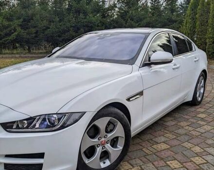 Ягуар XE, объемом двигателя 2 л и пробегом 73 тыс. км за 16500 $, фото 5 на Automoto.ua