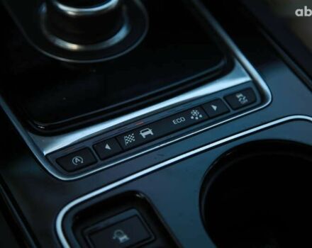 Ягуар XE, объемом двигателя 2 л и пробегом 128 тыс. км за 16500 $, фото 19 на Automoto.ua