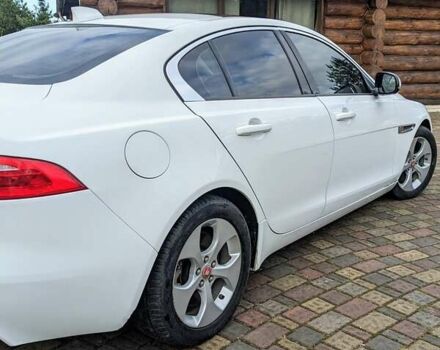 Ягуар XE, объемом двигателя 2 л и пробегом 73 тыс. км за 16500 $, фото 3 на Automoto.ua