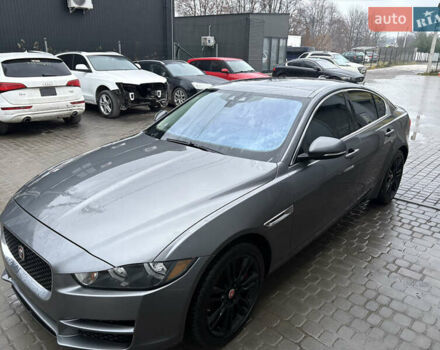 Ягуар XE, объемом двигателя 0 л и пробегом 106 тыс. км за 8999 $, фото 5 на Automoto.ua