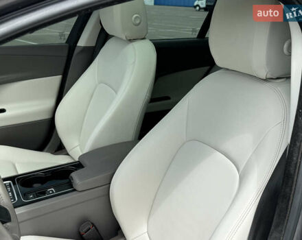 Ягуар XE, объемом двигателя 2 л и пробегом 260 тыс. км за 12900 $, фото 7 на Automoto.ua