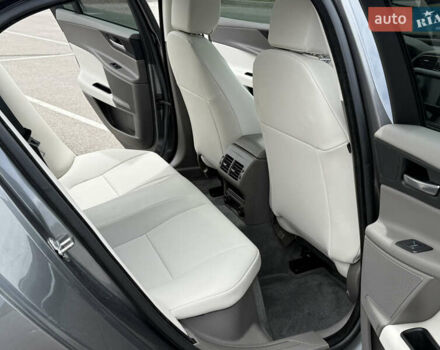 Ягуар XE, объемом двигателя 2 л и пробегом 260 тыс. км за 12900 $, фото 14 на Automoto.ua