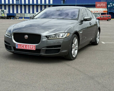 Ягуар XE, объемом двигателя 2 л и пробегом 260 тыс. км за 12900 $, фото 1 на Automoto.ua