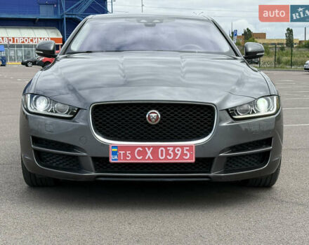 Ягуар XE, объемом двигателя 2 л и пробегом 260 тыс. км за 12900 $, фото 5 на Automoto.ua