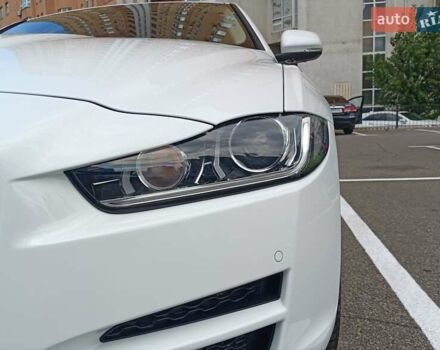 Ягуар XE, объемом двигателя 2 л и пробегом 89 тыс. км за 19600 $, фото 9 на Automoto.ua