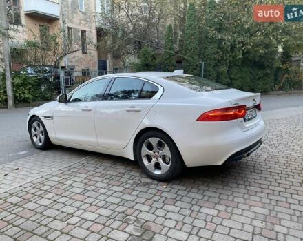 Ягуар XE, объемом двигателя 2 л и пробегом 195 тыс. км за 15250 $, фото 2 на Automoto.ua