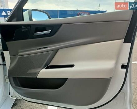 Ягуар XE, объемом двигателя 2 л и пробегом 89 тыс. км за 19600 $, фото 30 на Automoto.ua