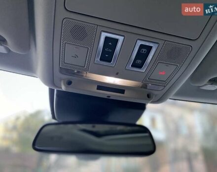 Ягуар XE, объемом двигателя 2 л и пробегом 195 тыс. км за 15250 $, фото 29 на Automoto.ua