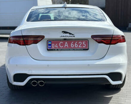 Ягуар XE, объемом двигателя 0 л и пробегом 1 тыс. км за 46499 $, фото 3 на Automoto.ua