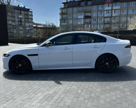 Ягуар XE, объемом двигателя 0 л и пробегом 1 тыс. км за 46499 $, фото 2 на Automoto.ua