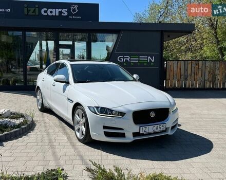 Ягуар XE, объемом двигателя 2 л и пробегом 158 тыс. км за 12800 $, фото 1 на Automoto.ua