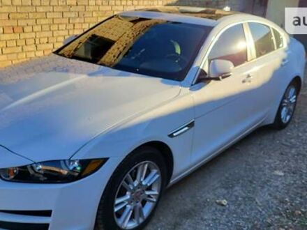 Ягуар XE 2016 у Києві на Automoto.ua Ягуар XE, об'ємом двигуна 2 л та пробігом 211 тис. км за 14500 $, фото 1 на Automoto.ua