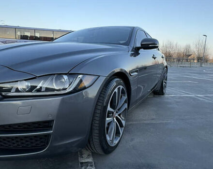 Ягуар XE 2016 у Києві на Automoto.ua Сірий Ягуар XE, об'ємом двигуна 2 л та пробігом 136 тис. км за 16600 $, фото 13 на Automoto.ua