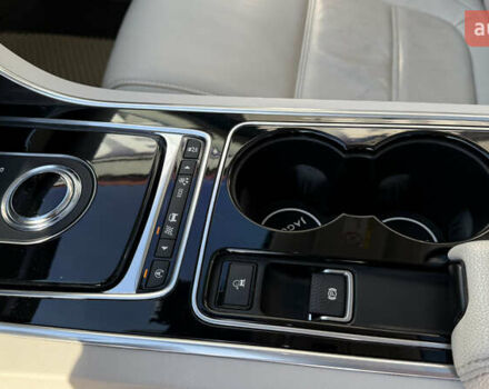 Сірий Ягуар XE, об'ємом двигуна 2 л та пробігом 121 тис. км за 15850 $, фото 17 на Automoto.ua