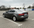 Серый Ягуар XE, объемом двигателя 2 л и пробегом 89 тыс. км за 13800 $, фото 2 на Automoto.ua