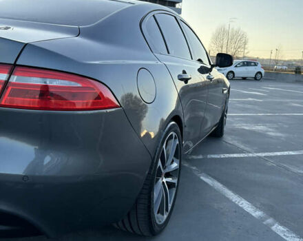 Ягуар XE 2016 у Києві на Automoto.ua Сірий Ягуар XE, об'ємом двигуна 2 л та пробігом 136 тис. км за 16600 $, фото 5 на Automoto.ua