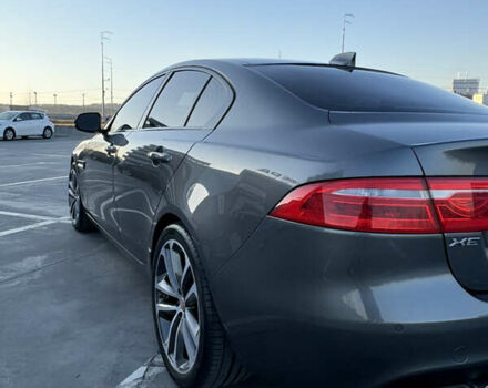 Ягуар XE 2016 у Києві на Automoto.ua Сірий Ягуар XE, об'ємом двигуна 2 л та пробігом 136 тис. км за 16600 $, фото 2 на Automoto.ua