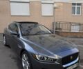 Серый Ягуар XE, объемом двигателя 2 л и пробегом 136 тыс. км за 15500 $, фото 1 на Automoto.ua