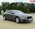 Серый Ягуар XE, объемом двигателя 2 л и пробегом 93 тыс. км за 11300 $, фото 1 на Automoto.ua