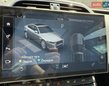 Сірий Ягуар XE, об'ємом двигуна 3 л та пробігом 82 тис. км за 20000 $, фото 71 на Automoto.ua