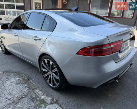 Сірий Ягуар XE, об'ємом двигуна 3 л та пробігом 82 тис. км за 20000 $, фото 34 на Automoto.ua