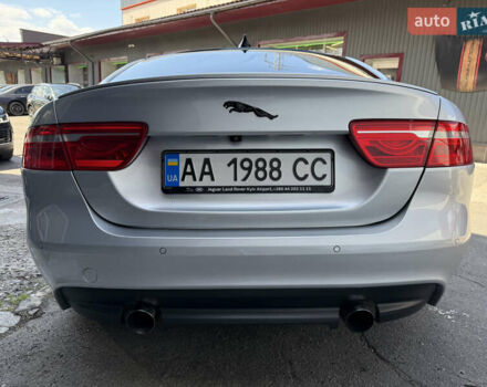 Сірий Ягуар XE, об'ємом двигуна 3 л та пробігом 82 тис. км за 20000 $, фото 26 на Automoto.ua