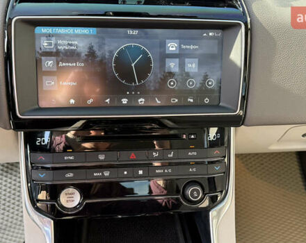 Сірий Ягуар XE, об'ємом двигуна 2 л та пробігом 121 тис. км за 15850 $, фото 26 на Automoto.ua